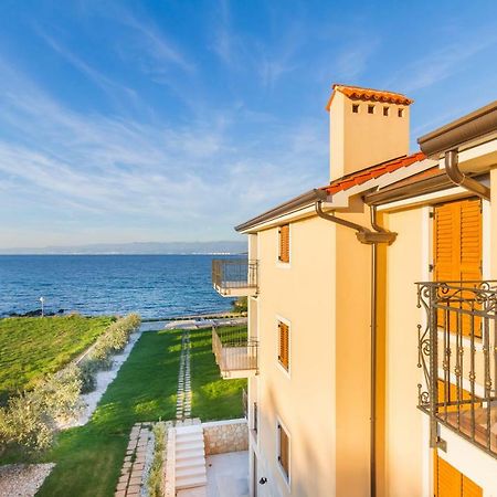 Luxury Apartments Villa Matea 2 Malinska Esterno foto