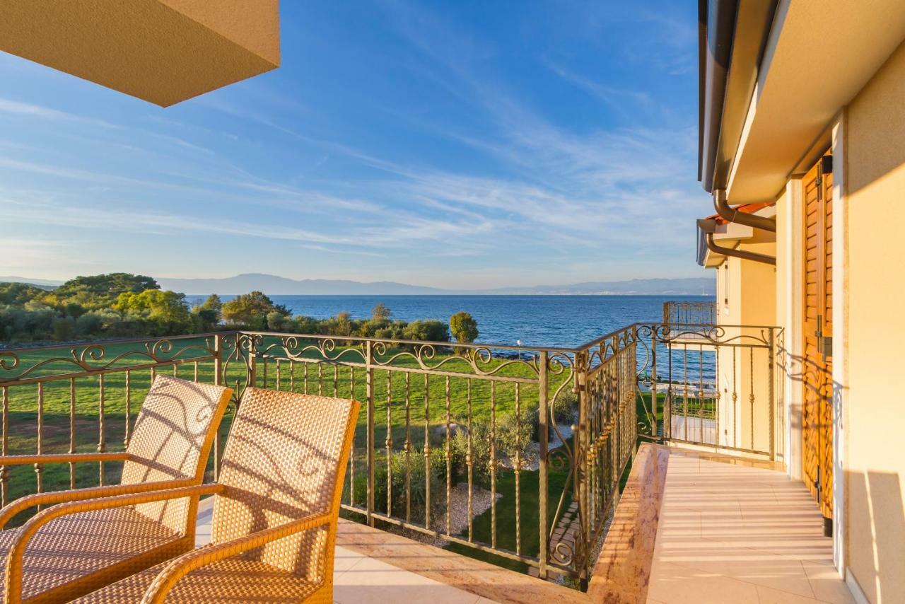 Luxury Apartments Villa Matea 2 Malinska Esterno foto
